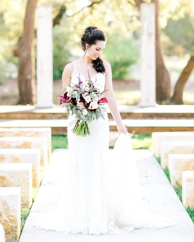 Spaghetti Straps V-Neck Mermaid Lace Wedding Gown Rustic Wedding Dress,JKZ6129 Classic Lace Gown