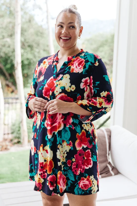 Garden Floral Midi Dress Best midi dresses for hourglass body shape